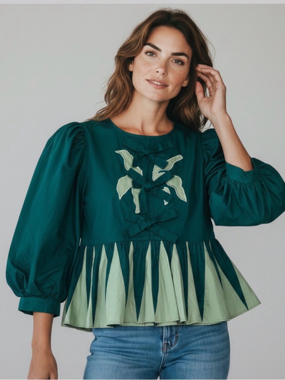 JODIFL Sleeve Peplum Top with Mint Appliqué